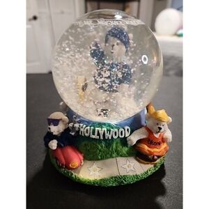Bloomies Hollywood 6" Tall Musical Snow Globe Plays Its A Small‎ World , Tested